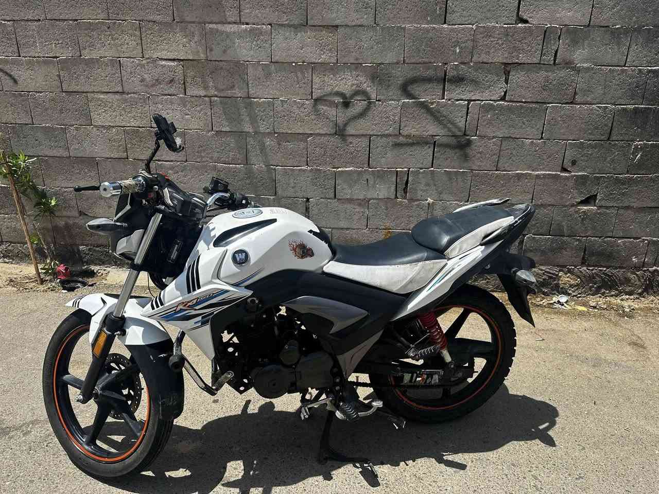 سلام عليكم ورحمة الله وبركاته هاوجي موديل 2017 نظيف كلش موطور مسجل سعر خاص


**إذا كنت صاحب هذا الإعلان وتريد حذفه لأي سبب، رجاءا أرسل رسالة إلى الدعم الفني**
