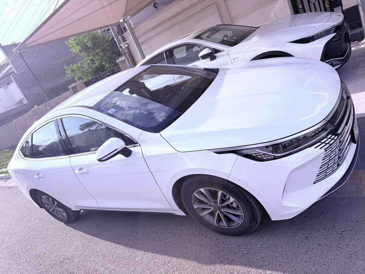 للبيع BYD ديستروير موديل 25 زيروو صفر مرقمه بغداد وبأسمي مكاني السيديه ورايدها 19 مليون نهايتها هاتف ***********
