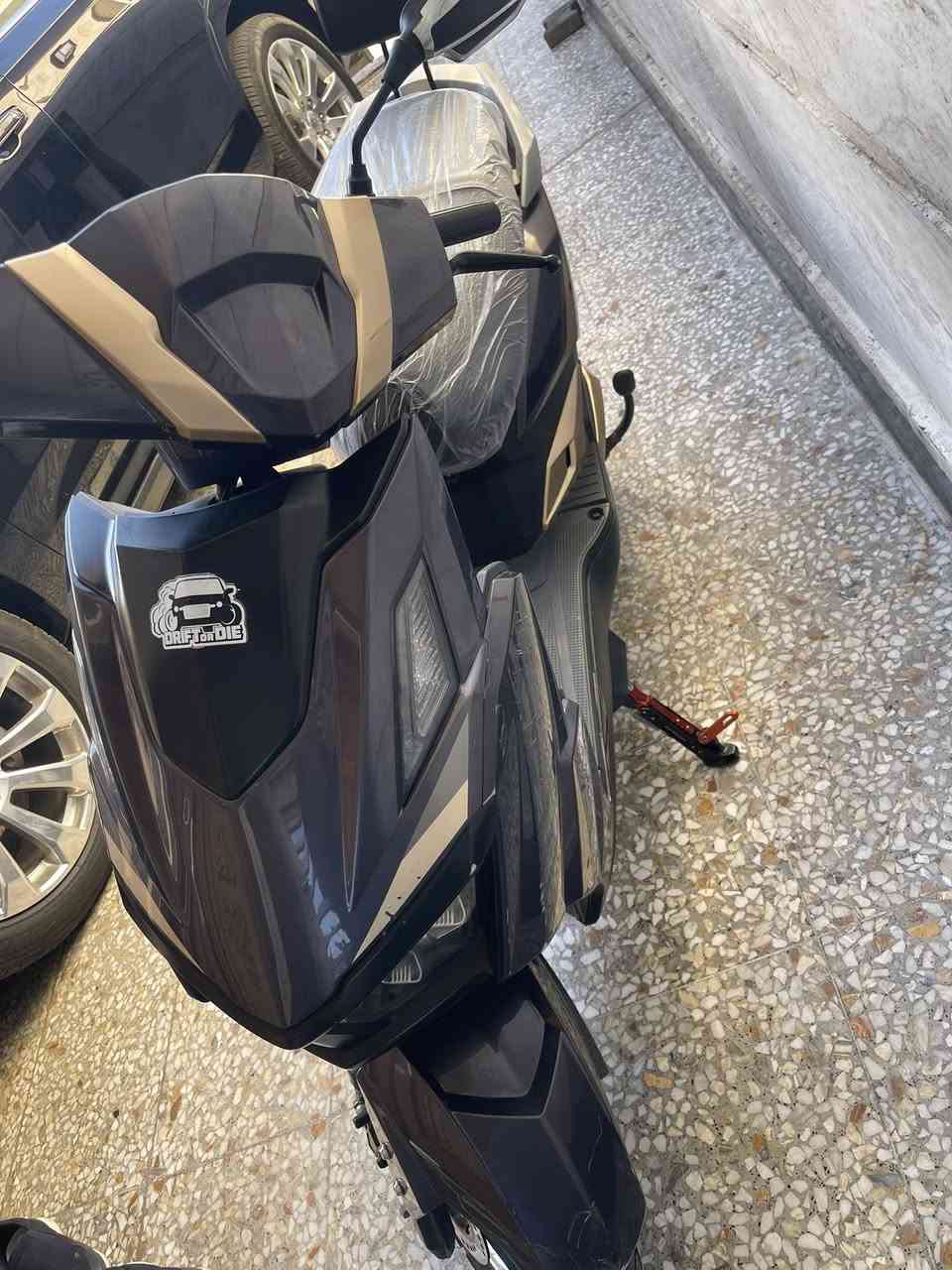 للبيع للاستفسار مراسلة الصفحه 

ملف 2500
2026
6 باتري الإكبار 
نضيفه كلش واستخدام فتره قليله كلش 
دبل مفتاح 
دبل بصمه 
ابرك امامي خلفي دهن 
ابلوتوث 
قاطع دوره 
شاشة تبين العطلات 
الدراجه كلشي ممبدل بيه جديده 
بيه نضام البارك 
ونضام الرجوع إلى الخلف 
ونضام الآن الانتضار 
وهواي مواصفات مذكرته 
السعر 800 بي مجال 
الموقع بغداد الاعظميه


**إذا كنت صاحب هذا الإعلان وتريد حذفه لأي سبب، رجاءا أرسل رسالة إلى الدعم الفني**