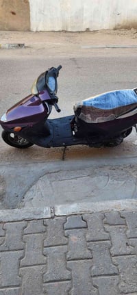 للبيع .. نقصه بس البريك  سعره275وبيه مجال بسيط كلش  07728209308