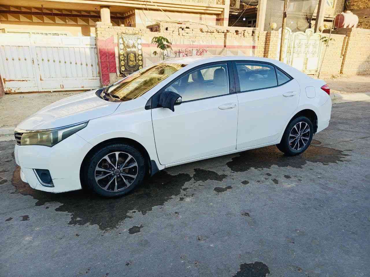 السلام عليكم مكلف بالنشر
كورلا 2014 خليجي الشركه العامه
بيها صبغات اربع قطع سونارها موجود عندي بلخاص 
مكانها كوت مركز مدينه رقم بغداد باسمي شرط تحويل ثاني يوم لليشتري معروضه ب120 وبيها مجال بسيط
لطلب السونار التواصل واتساب 

***********
