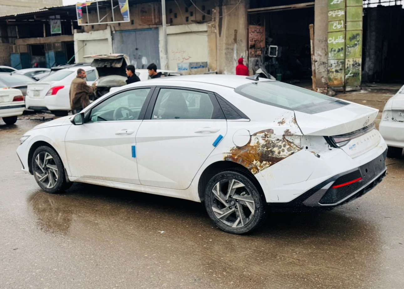 النترا خليجي 2024 مكينه الفين دوش رقم اربيل 
فول مواصفات ضمان شركه هونداي الاولى 
بيه ضربه بالجاملقزالخلفي خارجيه ماعابره وشخط بالباب خفيف سياره جديده تخم تاير جديد ماشيه 45 الف بصمتين تشغيل عن بعد حساس امامي خلفي فول خليجي كوري مكينه الفين دوش سياره خير من الله تريد تحويل تريد وكاله باسم شركه لولوة الاعتماد 
موجوده بالبصرة القبله 
السعر 170$ بيه مجال حك الجيه 
*********** البصرة, العراق
