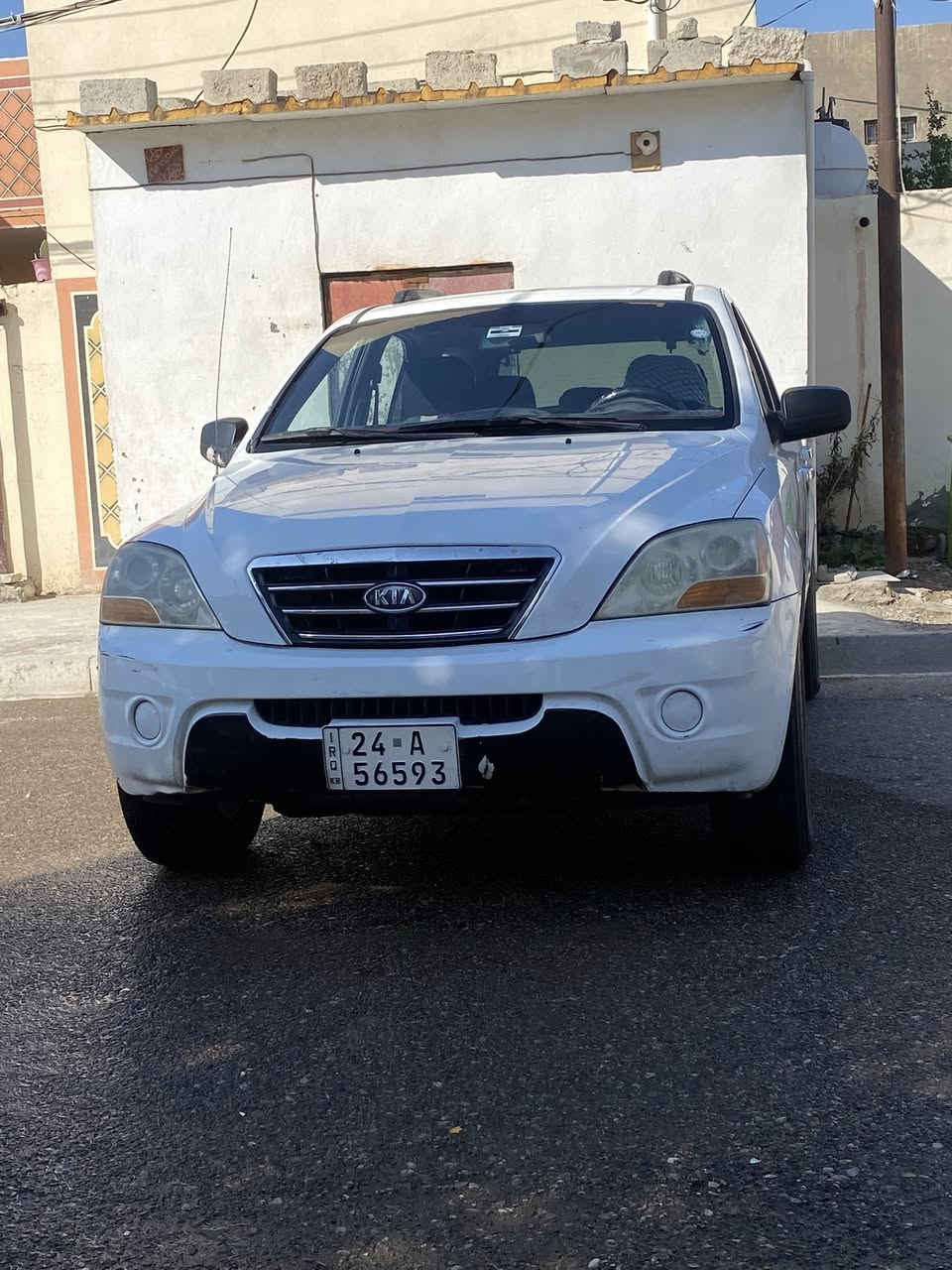 شباب سورنتو 2008 رقم دهوك -"كفاله الكشر والشواصي ولغود سياره بدون ضربه تخم تاير صدر امامي خلفي الله شاهد سياره جديده كلشي مناقصها وبدون ضربه … رقم جديد وسنويه اب اسمي هزه جديده 
السياره شديتلها مكينه قبل 3 اشهر ومكينه هسه بيها كازكيت يعني هاي نقصها الله شاهد 

السياره بس هذا نقصها ومكاني ديالى بلدروز 
 السعر:85 وبي مجال 

رقم الهاتف ***********
