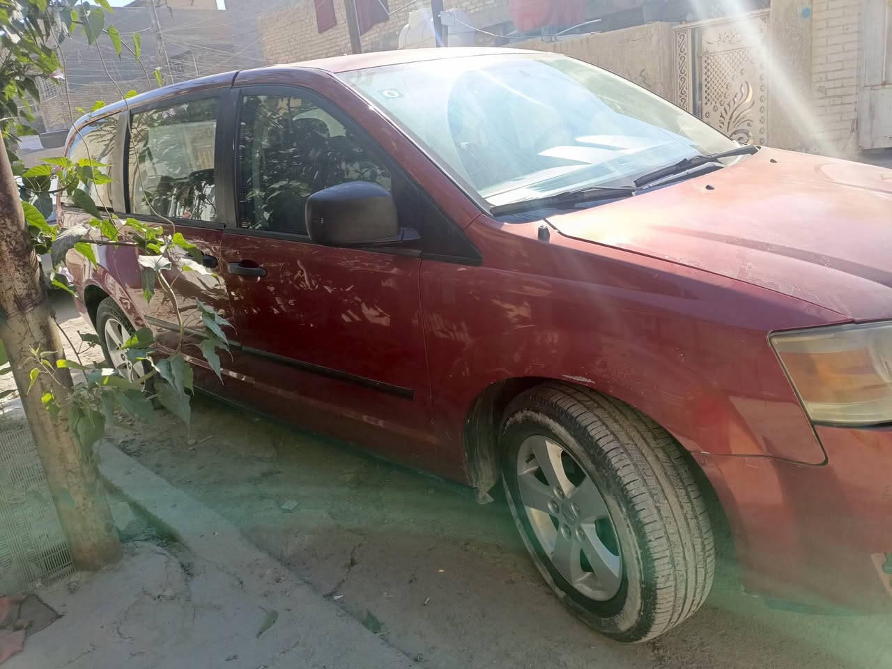 السلام عليكم
دوج كرفان 2008 رقم بغداد انگليزي بسمي السيارة مكفولة الضربة و الصبغ عدى الچامرلغ اليمنة الامامي مبدل نفس اللون بدون صبغ و هلال الچامرلغ الخلفي بي اكثر من شبر صبغ مكانهة بغداد العبيدي السعر 85 ...== ***********
