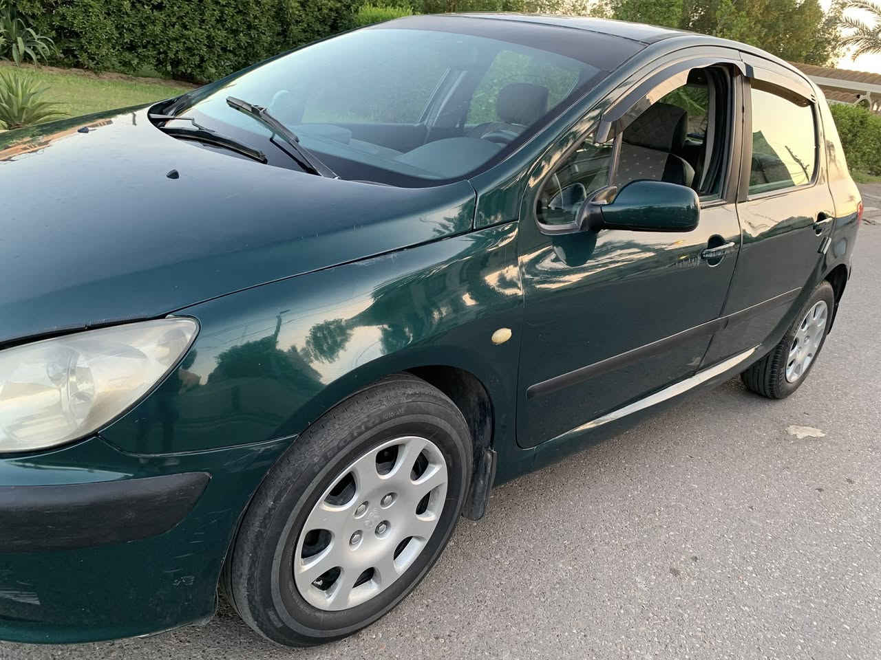 بيجو 307 موديل 4 رقم بغداد سياره صدره نص عمر وحساس أي بي أس جهة عكس السايق واكف والباقي كله شغال كير  مكينه مكفولات تبريد تاير نضيف كشر شوفت عينك سعر 48
عنوان بغداد حي الجهاد رقم تلفون***********
