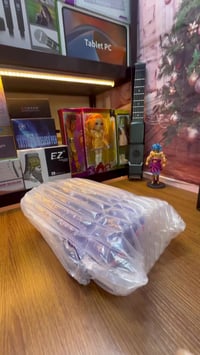 حذاء ايسز • قياس ٣٦ • توصيل