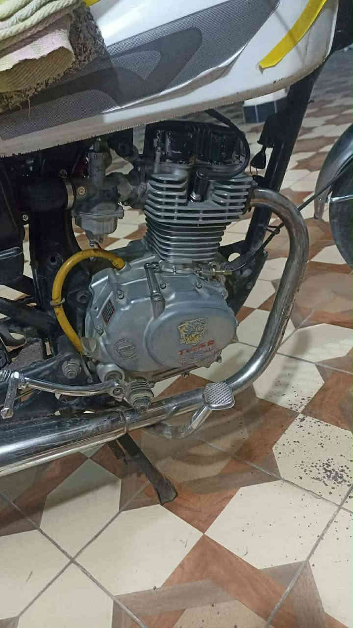 اللبيع دراجه تايكر كلك موديل 20 سعر 250بيه مجال  مكان حله ورديه شراي الخاص مفتوح /رقمي***********
