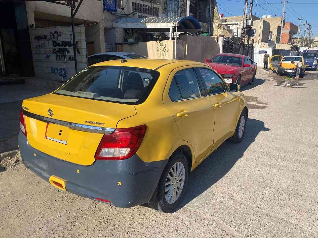 السلام عليكم
سازوكي دزاير 2018  
مواصفاتها تشغيل بصمة
بصمة بابين
ايرباك عدد 2
مرايا جانبية كهربائية
اشارات مري led
بك لايت led 
حساسات خلفية
مانع انزلاق
نظام ABS
تبريد ثلج
تحكمات ستيرن
مداخل شحن امامي خلفي
تبريد امامي خلفي 
محرك 1200 CC
رقم بغداد مصفره هيئة وغرامات 
السعر المطلوب 73 وبيهة مجال
السيارة استلام 2021 بأسمي من الشركة 
استقطاع ماستر بأسمي 
للاستفسار ***********
