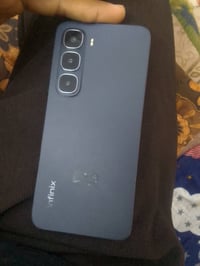 انفينكس • جديد • كرتونه وشاحن