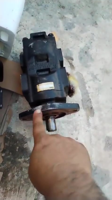 السلام عليكم مضخه جي سي بي حفاره شفل باركار اصليه مامفتوحه ابد بس بيهه ضعف صار وشديت جديده العنوان بغداد اطراف العبيدي السعر 450 الف وبيهه مجال بصيط
( *********** )
السلام عليكم مضخه جي سي بي حفاره شفل باركار اصليه مامفتوحه ابد بس بيهه ضعف صار وشديت جديده العنوان بغداد اطراف العبيدي السعر 450 الف وبيهه مجال بصيط
