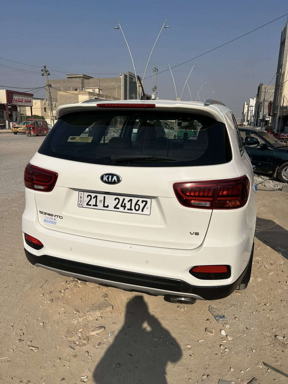 السلام عليكم 
سورنتو للبيع موديل 2020
محرك 3500 سبعه راكب 
فول مواصفات كفاله عامه شرط 
السعر 272وبيهة مجال بسيط ‭٠٧٧١ ٣٥٣ ٠٣٨٩‬
