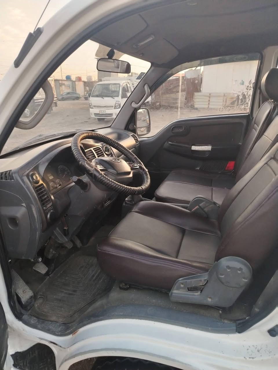 دمعه 2013 بلادية رقمها واسط 
السعر. 96   
 الموقع بغداد العبيدي
***********
