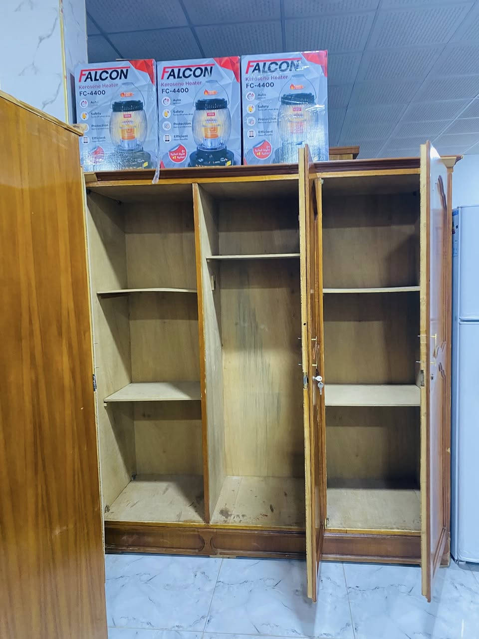 سلام عليكم يوجد كنتور 3بوب مستخدم الاستفسار ***********
