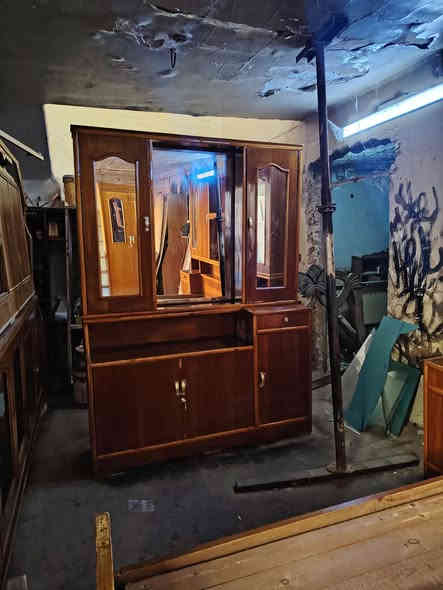 #للبيع
غرفه حطاطه درجه اولى السعر مليون وربع وبيه مجال
العنوان 
الرمادي _ التأميم _ القادسيه الثانيه_مقابل مدرسة زين العابدين _مجاور حدادة البركه
للتواصل 
***********
***********
