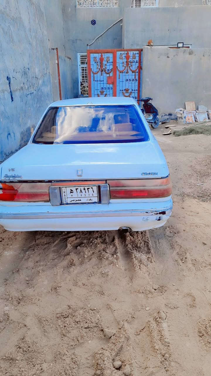 السلام عليكم هارتوب للبيع مكينه ٢٥٠٠ سياره مكفوله لا تنقيص ولا تبخير ولا خياس الكشر شوفت العين رقمهه بغداد خصوصي.. موديل ٩٣مكاني  نجف قضاء المناذره السعر ٣٠ وبيهه مجال للستفسار اتصال ع الرقم ***********
