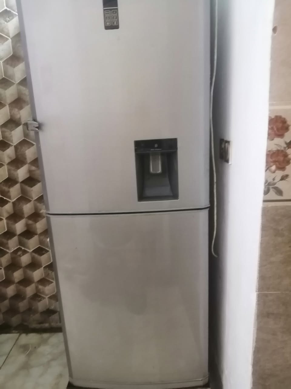 ثلاجه للبيع حجم ١٨ بخاخ السعر ١٥٠


**إذا كنت صاحب هذا الإعلان وتريد حذفه لأي سبب، رجاءا أرسل رسالة إلى الدعم الفني**