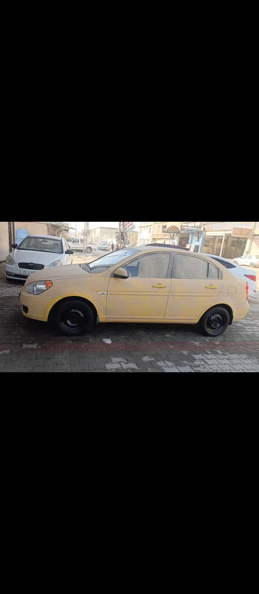 سياره اكسنت 2007 وارد خليجي رقم انجليزي مدور ثاني يوم جيرو مكينه مقفولات ماكينه 1600 د دكشن عالي سياره نظيفه ما عايزه شيء مكان السياره بالنجف السعر 69 بها مجال سياره جير عادي 
***********
