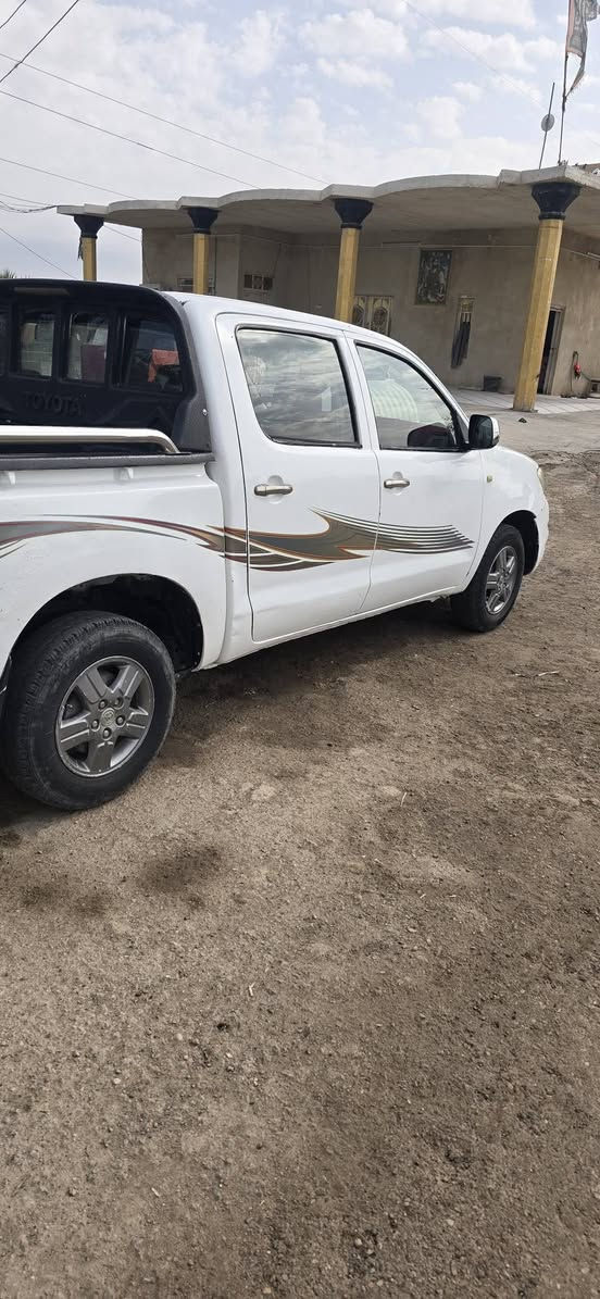 ياالله سلام عليكم 2010 للبيع خطه 11 جماليه فول مواصفات كويتي شاصي 19 سياره متجايه ابيع هل موجود شاصي مكفول سياره جاهزه من كلشي مكينه وكير مكفولات حداديه جاهزه كهربائيات كلها شغاله تخم تاير تبريد تدفئه رقم بصره انكليزي مجدده ال 30 السعر 110 وبيها مجال المكان البصره الكرنه الهدامه *********** /***********
