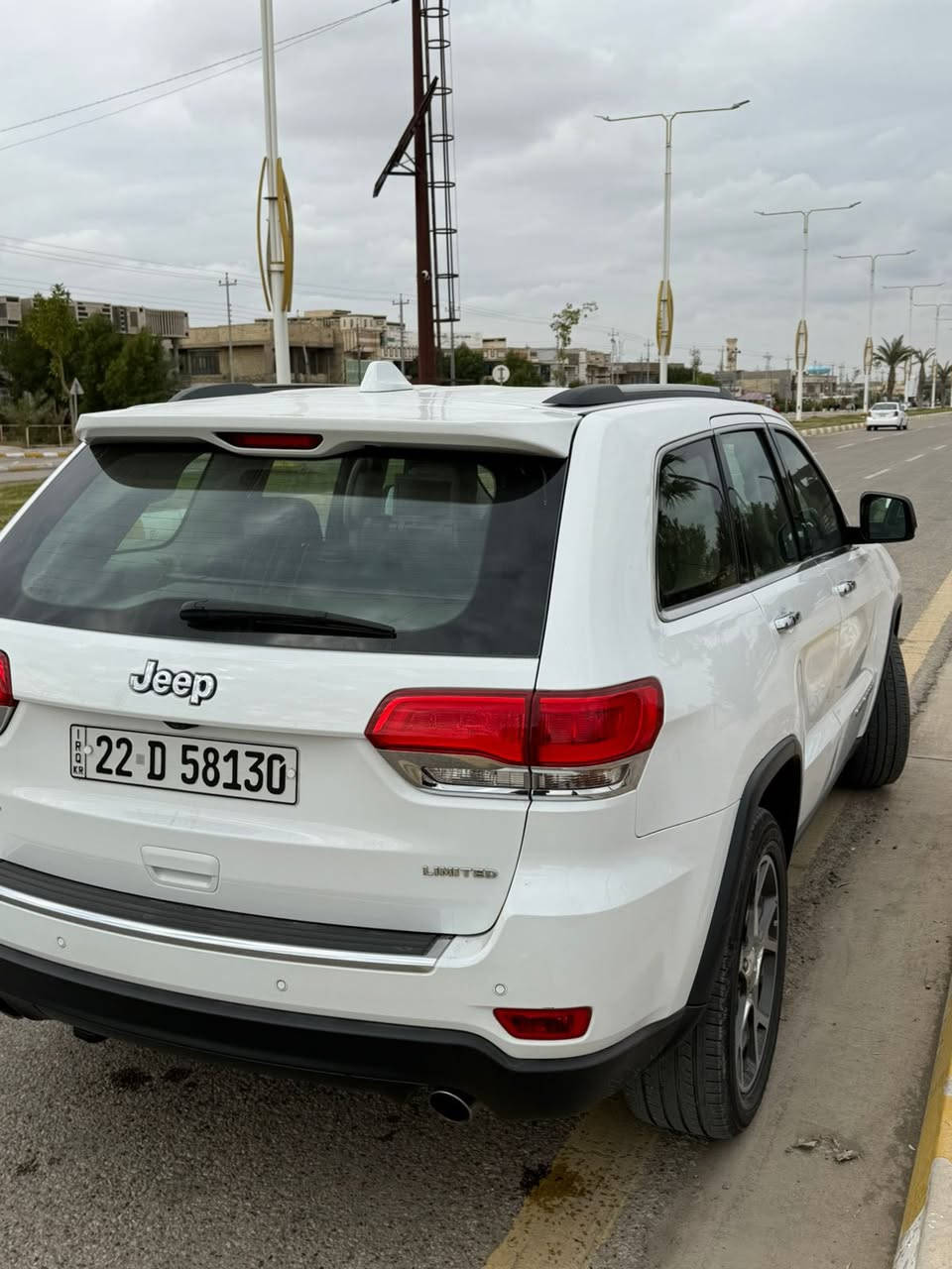 السلام عليكم
للبيع
جيب لاريدو 
فئه لمتدد 
سياره فول موصفات 
خليجية 
محرك 6 المرغوب 
محرك وكير مكفولات بدون اي فتح
 سونار مرفق بل منشور 
كفاله عامه عدا شبرين بل باب 
سياره جديده محرك وكير صدر تاير كله جديد 
سعر 265 وبيه مجال
مكانه الفلوجه حي الشركه قرب اسواق عطوفه 1
*********** واتساب
