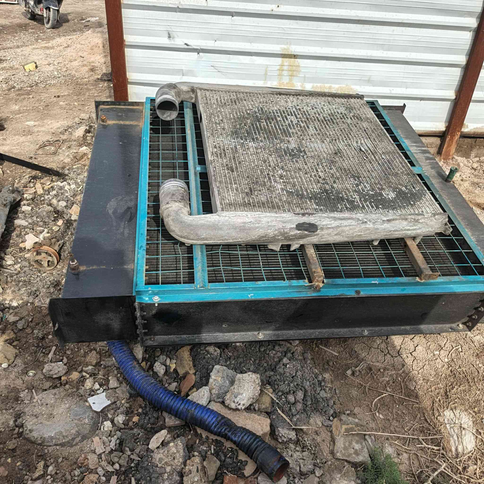 سلام عليكم مجموعه للبيع توليد 350كيفي وشاصي وراديتر وانتر كلر وصالنصه وبواري مجموعه جديده الله شاهد توليد بلجيس سعر ٣٧مكاني بغداد ***********
