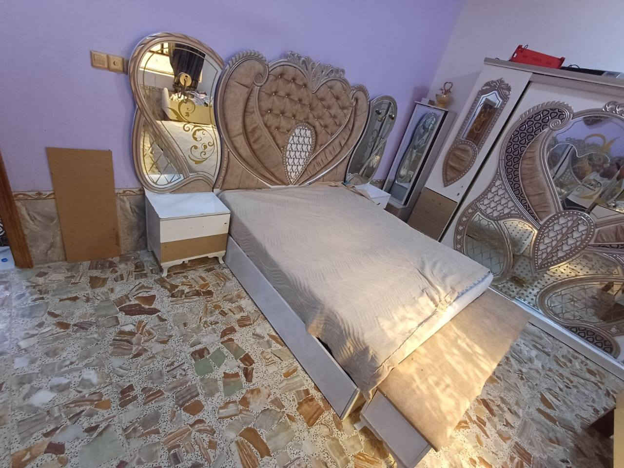 السلام عليكم غرفه خشاب تركي سعر 600وبيه مجال مكان رميثه


**إذا كنت صاحب هذا الإعلان وتريد حذفه لأي سبب، رجاءا أرسل رسالة إلى الدعم الفني**