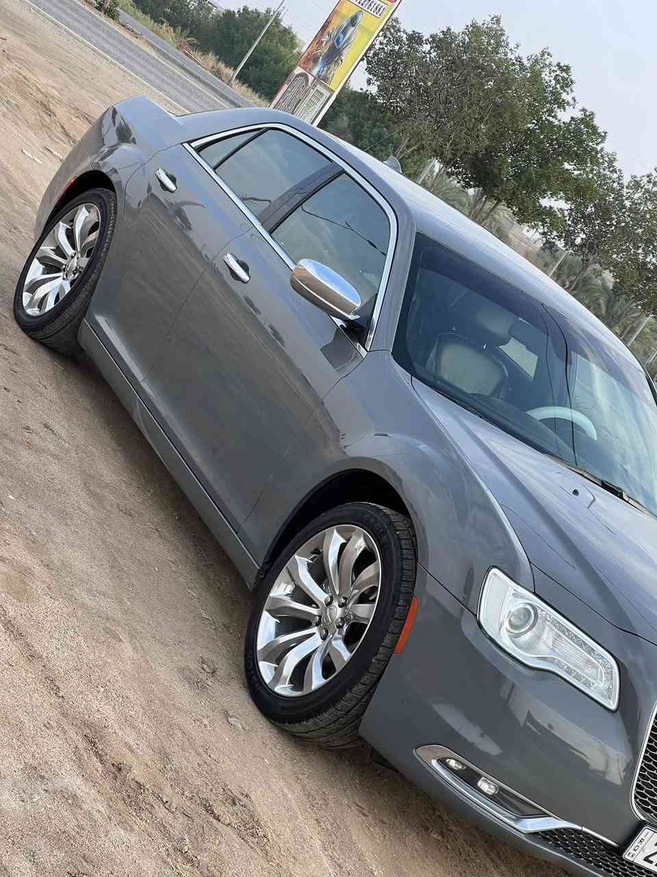 2019 اصل كندي كفاله عامه كلين
وقم سليمانيه سنويه ل ٣٠ هزه جديده
وارد كندي كفاله كلين 
موصفات Cبدون فتحه 
كشناته جلد تدفه تبريد 
خزن ميموري 
استيرن كهربائي 
شاشه كار بلي 
اكروات اصل 
مكينه 6V كير حداديه تخم تاير جاهزه 
لبيع او مرواس مكاني البصره القرنه 
***********
