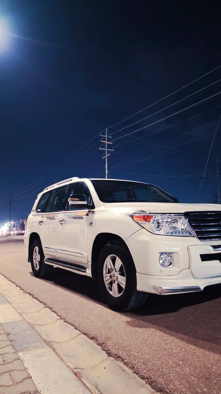 السلام عليكم
للبيع لاند كروز ستينيه اصل مديل 2011 خليجي 6سلندر 4000

7 راكب

رقم  اربيل الدولي

كير مكينه مكفولات 

تبريد ثلج 

ماشية 190

المواصفات GXR.i

ثلاجة 

فتحه 

بصمه 

حساسات 

كشنات كهرباء 

تبريد 3 قطع 

لايت زينون 

سستم صوت 

شاشه ابل كار بلي 

دخول ذكي 

بصمه ابواب  

اشاير مري 

تحكمات ستيرن 

كامره خلفيه 

كشنات جلد بقلاوه

كشن كهربائي 

تبريد منفصل 

وبقيه المواصفات المعروفه 

بيه مكان الخطه مصبوغ فقط بدون دواخل 

 مكان السياره نجف حي النداء

السعر ٢٧٥$ بيها مجال رقم صاحب السياره  *********** 

  اي استفسار اتصل
