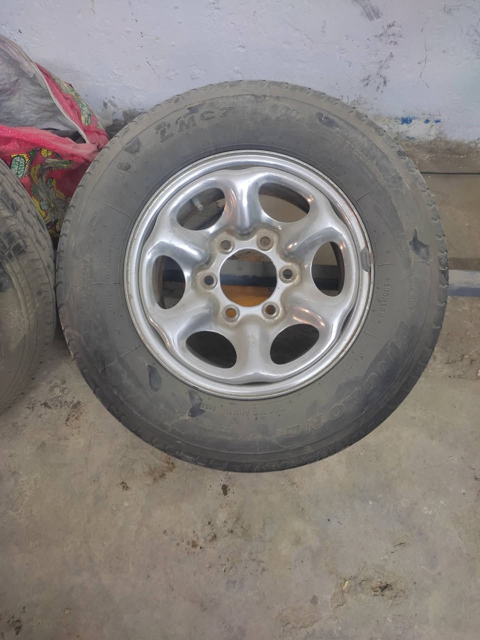 السلام عليكم موجودتخم ويل وتأيرات جدد15سل ستيل وشيالات محرك فورت يصيرن على محرك 2701على الكيا بريجو العنوان نحف المشخاب ***********
