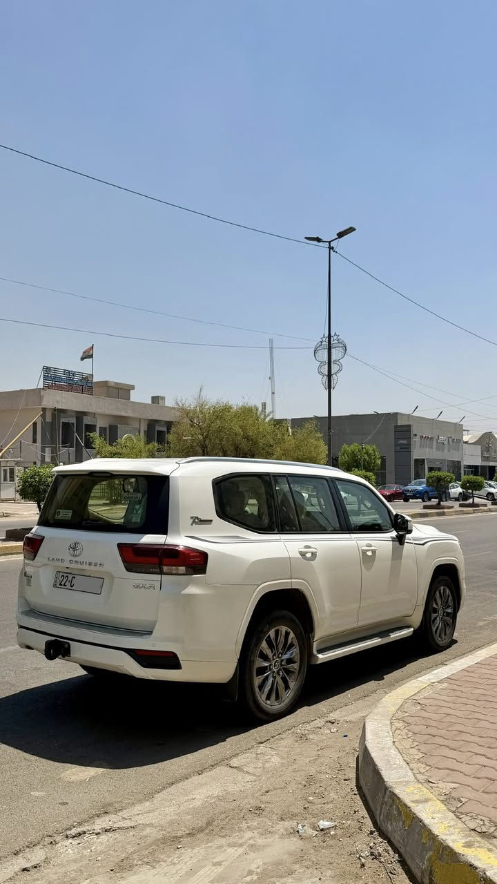 يالله ♥️

لاندكروز GXR سيارة جديدة مابيها اي نقص 
2022

شاشات + تطبيق
ساز
ماشية 70 الف كيلو
بدون اي صبغ او بارد
رقم اربيل بسمي 

السعر : 62,500 $
***********
