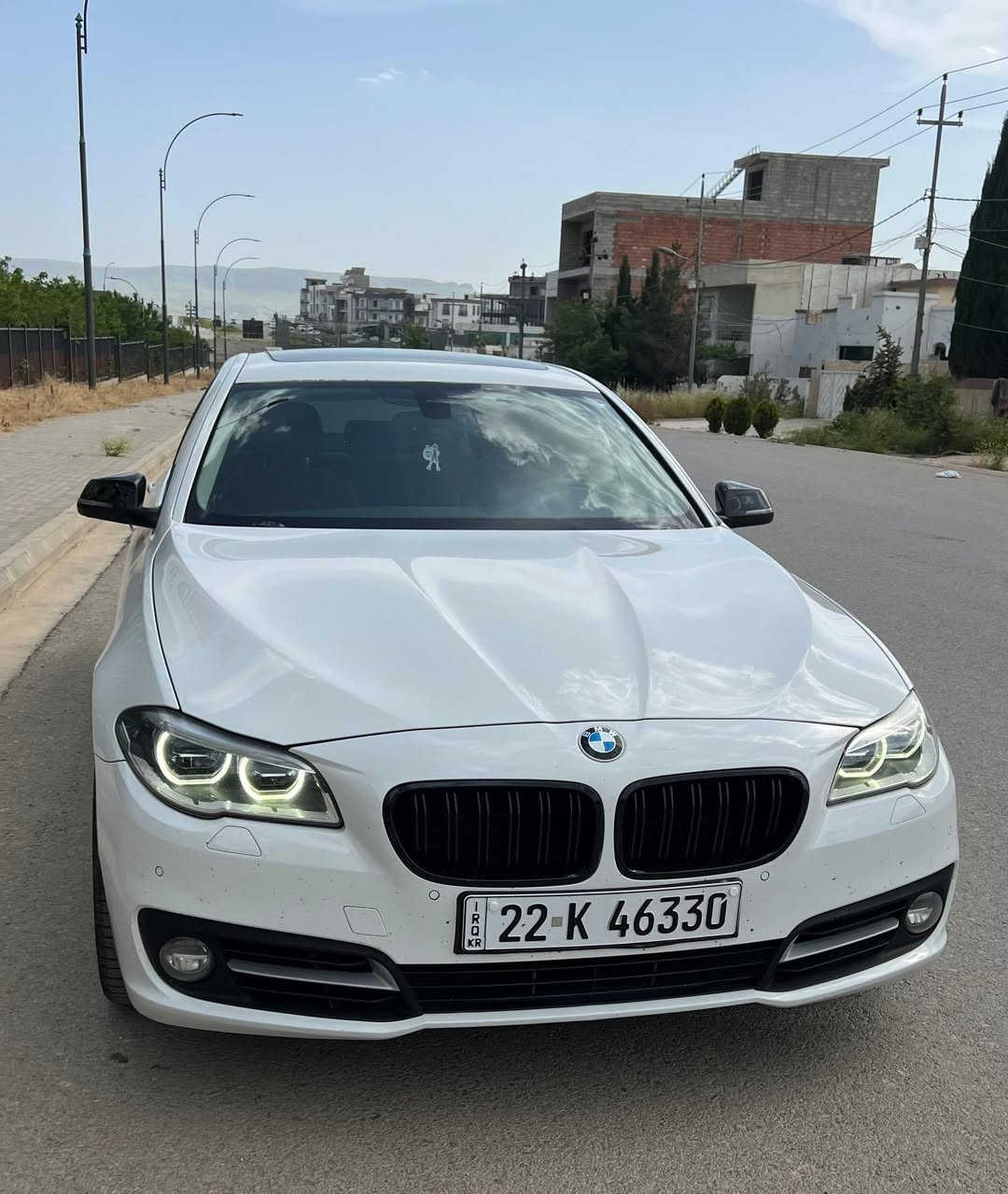 BMW F10 528i 2014
‏_وكالة العروش 
_ رقم أربيل 
_محرك 4 سلندر توين تيربو
_سنويه جديده 
_المسافة المقطوعة 242K
_سلايد روف بوب شفط جنطة شفط شاشة مع ماوس التحكم الكبيرداخلية جلد بلون قهوائي مميز بحالة مميزة جداً.ستيرن رياضي شيفتات تبديل سرعة خلف المقود برادي بلادية بردة خلفية كهرباء + برادي جانبية يدوي حساسات أمامية وخلفية كاملة
 كاميرا خلفية بلادية.
 بصمة تشغيل ذكية.
 وضعية قيادة متعددة (Sport / Comfort / Eco Pro). فرام إلكتروني مع نظام التوقف التلقائي تبريد منفصل إضاءة زينون وLED مع نظام غاسلات اللايت الأماميويل كب بلادي السعر 190
***********
