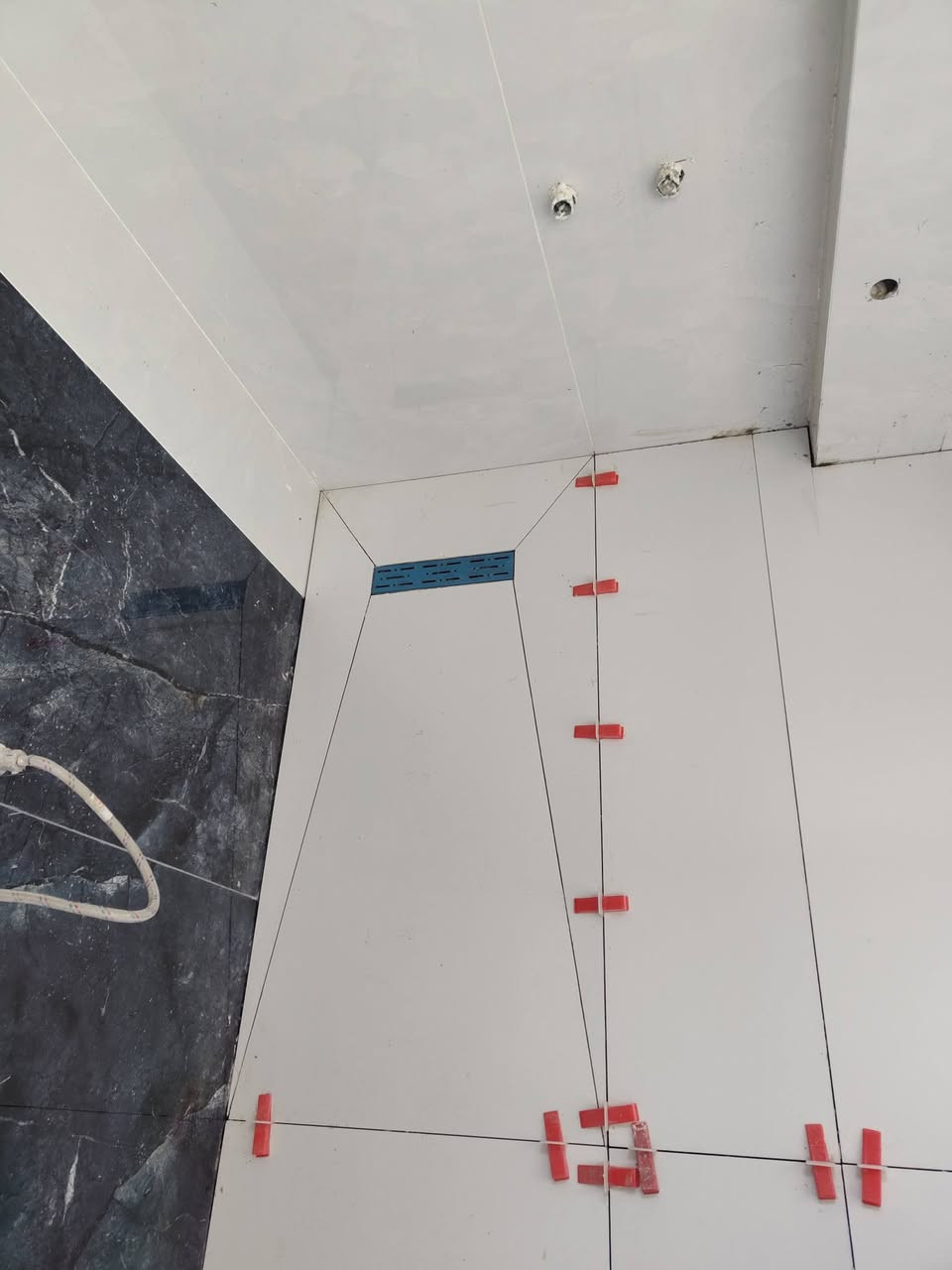 السلام عليكم شغلي سيراميك و بورسلين و
استفسار *********** بوتساب
