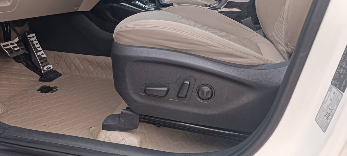 كيا سورنتو 2019 للبيع او مراوس
رقم قادسيه
سنويه ل30
6سلندر
7راكب 
بصمه تشغيل وابواب
جنطه كهربائية 
علامة سورنتو بلدوسة
3انظمه قياده 
بردات خلفية   
اضواء ترحيب
 اشاره+مري قلابة
 حساسات خلفيه امامي
تبريد ٣ قطع 
تحكم استيرن   
لايت زنون عالي ناصي
السياره كفاله عدا  الصبغه الي ماشر بالصوره
 
مكان السياره الديوانيه قضاء السدير 
للاستفسار الاتصال على الرقم
***********
