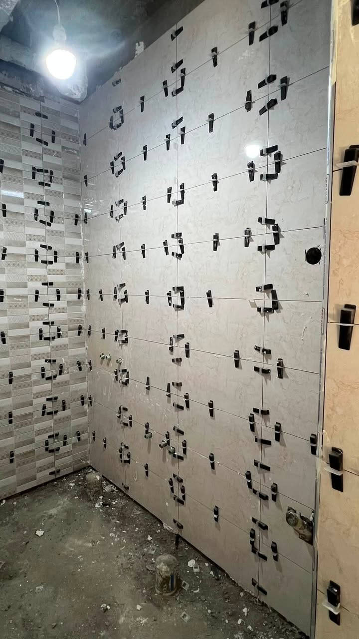 هاذا شغلي خلفه سراميك جدران وارضيه ***********
