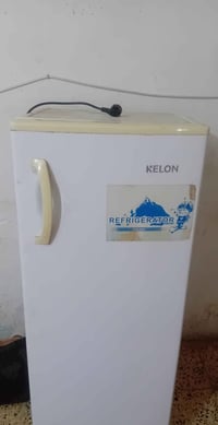 ثلاجه كيلون • نضيفه • الجعيفر بغداد