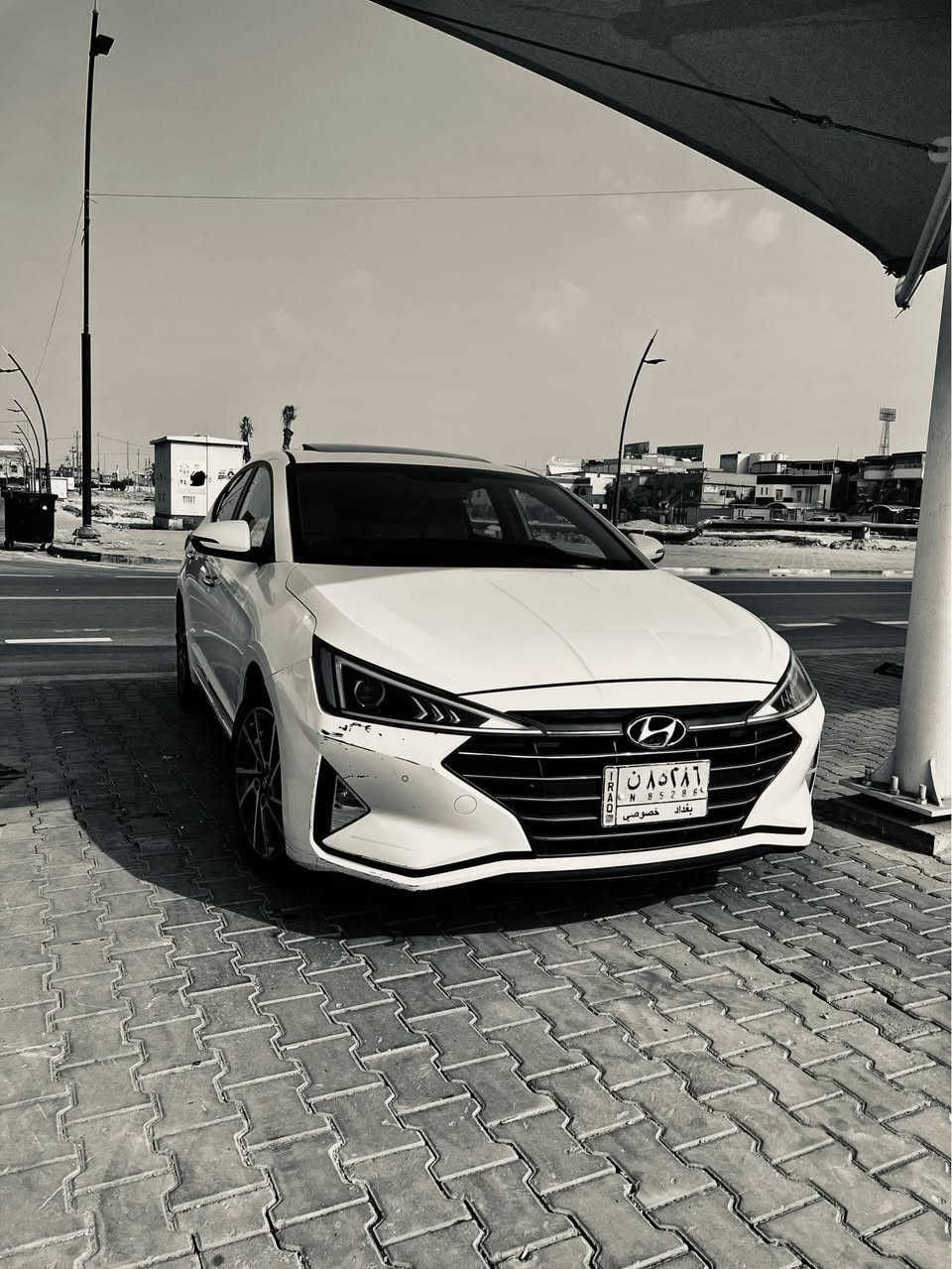 السلام عليكم النترا 2020 خليجي كفالة عامة ماعدا رصعه بل جاملغ الامامي وبارد اربع اصابع باب سايق وباقي مكفولة كير مكينة كله كفاله وفول مواصفات بصمة تنته كامرا امامية خلفيه حساسات امامي خلفي مري شفط تبريد قطعتين شاشه شاشه اعطال اربع انضمة قيادة وباقي المواصفات المعروفة مكينة  2000 دوش اي استفسار. اتصال ع رقم التالي ومتواجدواتساب 
*********** البصرة, العراق
