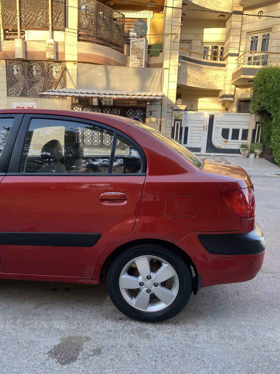 السلام عليكم كيا برايد 2008خليجي السيارة بدون ظربه بدون صبغ مكينة 1600السيارة جاهزه تبريد ثلج موصفتها مري شفط تحكم لمس تحكم استيرن هيترات بالكشن جام كهربائي شاشة كامرة حساسات خلفية بلادي السيارة رقم سليمانية بأسمي السعر 80 وبيها مجال تفاصيل اكثر هاتف *********** مكان سياره ديالى بعقوبه
