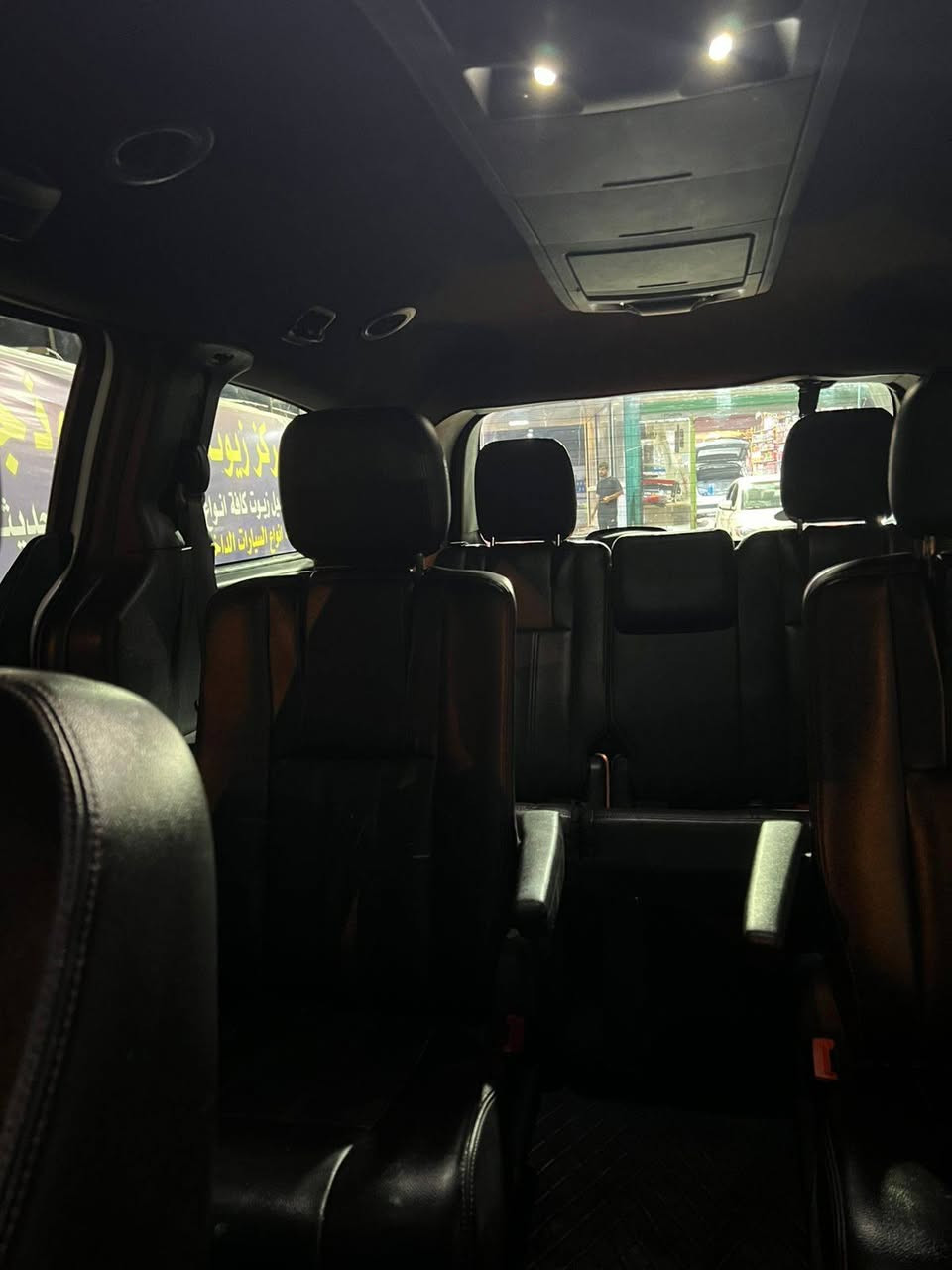 سلام عليكم دوج كرفان للبيع فقط موديل ١٩ وارد امريكي صور الضرر موضحة بل منشور تصليح درجة أولى سيارة نضيفة بمعني الكلمة صدر حدادية تخم تاير ماتصرف عليها  كلة جديد رقم بغداد انكليزي جديد البيبان الجانبية كهرباء السعر ١٥٥ وبي مجال بسيط الاتصال على رقم صاحب السيارة
الرقم ***********
