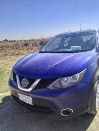 للبيع نيسان روح سبورت 2020 الضرر جاملق وباب صبغ...السعر 125 ورقه  تحوي...