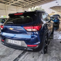 للبيع بسعر مناسب  وحادثه  كلش حلو  موديل 2023 بيع او مراوس اتصال/  077...