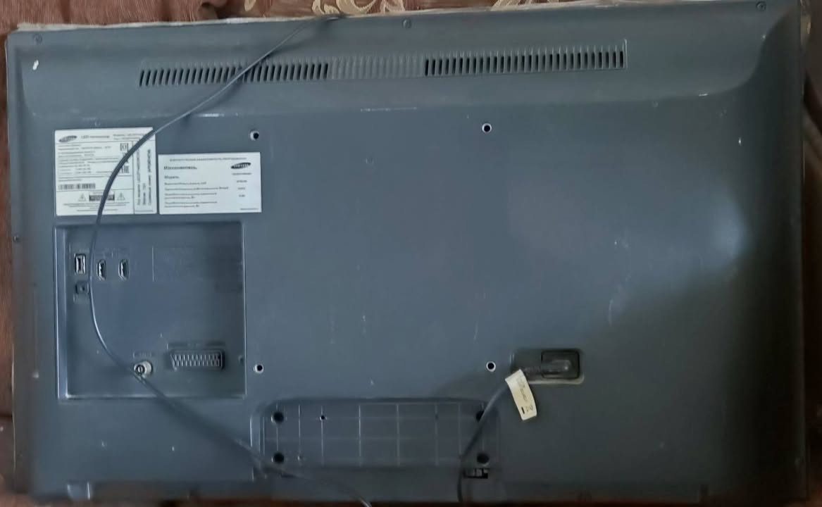 شاشه سامسونج مستخدمه استخدام بسيط جداً
الشاشه FHD 
تحتوي على مخرجين HDMI
السعر 115 وبيها مجال بسيط


**إذا كنت صاحب هذا الإعلان وتريد حذفه لأي سبب، رجاءا أرسل رسالة إلى الدعم الفني**