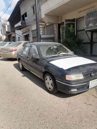 اوبل ١٩٩٢ • محرك 1.8 • جير عادي