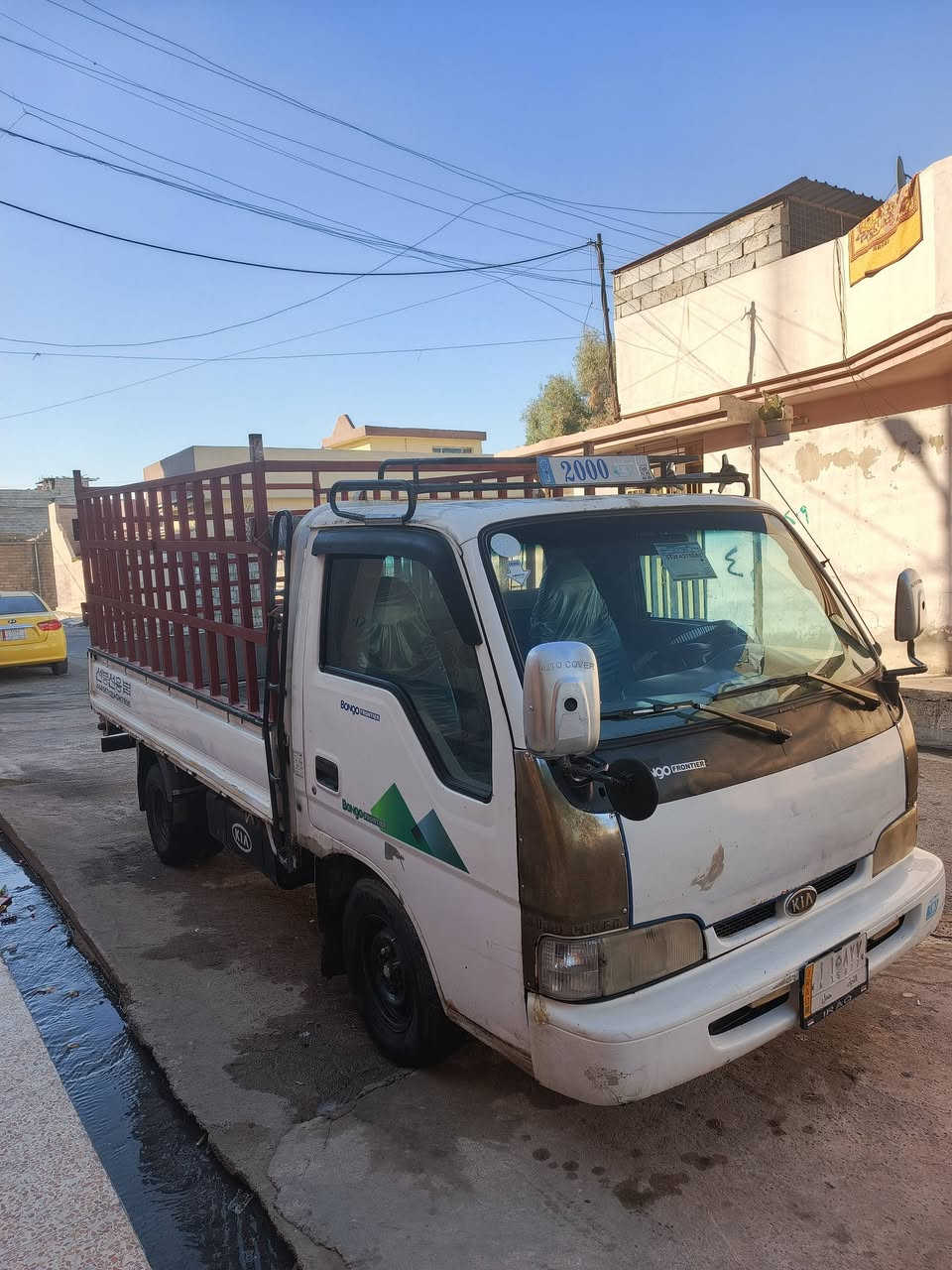 كيا حمل موديل 2000  محرك 3000 رقم نجف سنويا 27 طخم تاير جديد باتري جديد السعر 65 وبيها مجال
الاستفسار أكثر الإتصال على الرقم ***********
