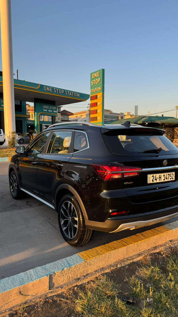 ام جي ار اكس 5
موديل 22
السيارة بدون فتحه وبدون جلد والباقي فول
داخل بيجي
السيارة مكفولة من من الصبغ والبارد
ماشيه 76
السياره بضمان الشركه باقيلها سنتين عالضمان
للاستفسارالاتصال 
*********** أربيل, العراق
