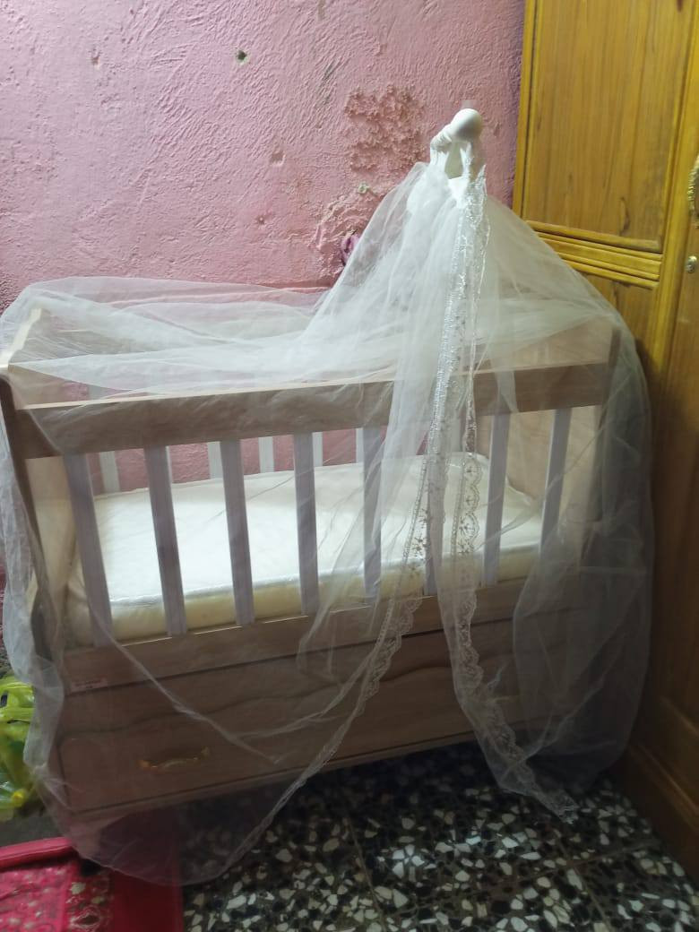 مامستعمله هواي جديده ب170وبيها مجال حك الجيه كامله هيه ودوشكها ولناموسيه


**إذا كنت صاحب هذا الإعلان وتريد حذفه لأي سبب، رجاءا أرسل رسالة إلى الدعم الفني**