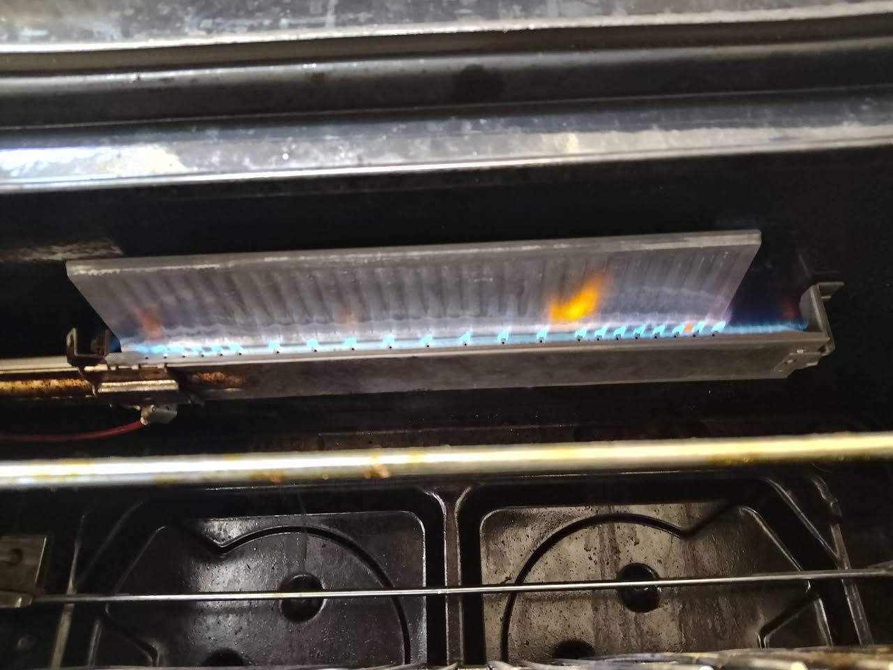 للبيع طباخ ايطالي نضيف  150 وميز 30وبيهن مجال  بلديات


**إذا كنت صاحب هذا الإعلان وتريد حذفه لأي سبب، رجاءا أرسل رسالة إلى الدعم الفني**