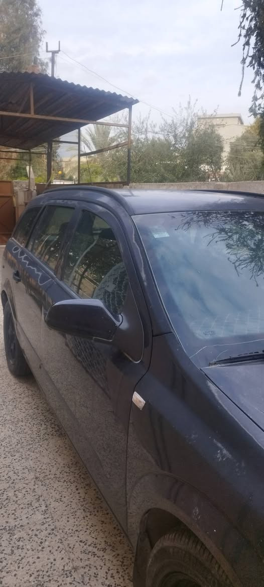 للبيع سياره اوبل استرا موديل ٢٠٠٦
كير عادي
تبريد وسنتر لوك
كوبون بنزين
السعر ٣٧
الاتصال ***********
