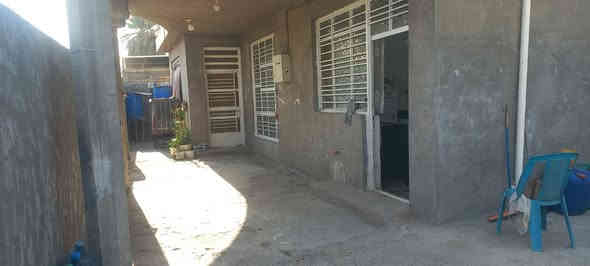 اسلام عليكم لبيع بيت  طابو زراعي صرف قرار محكمه تحويل ثاني يوم المساحه الكليه/ 250 متر /  17ونص واجهيه نزال 14 يحتوي البيت غرفتين نوم اربع امتار كل غرفه صاله 7×3ونص حمام 3×2 خطار 6×5 مطبخ 4×4
جسر دياله التويثه ***********واتساب
