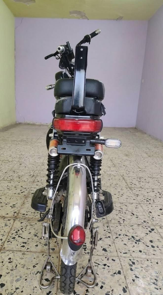 دراجة شحن حجم ٢٠. ٥ بطاريات. تايرات جدد. بطاريات جدد. دراجة نضيفه. نقص اشارات ٣ مكسرات. مكاني بغداد السعاده. السعر 375 الف بي مجال للشراي 