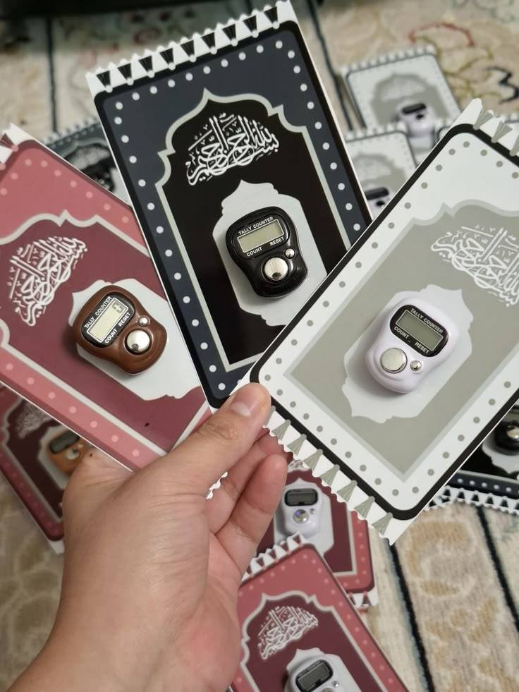 طلبات توزيعات الحجاج بدت 🕋✨
إذا تريدون استقبال يليق بالحاج ويترك ذكرى حلوة 🤍
وفرنالكم توزيعات فخمة ومرتبة حسب الطلب
شغل مرتب واهتمام بأدق التفاصيل 🤍
للحجز والاستفسار راسلوا الصفحة 📩


**إذا كنت صاحب هذا الإعلان وتريد حذفه لأي سبب، رجاءا أرسل رسالة إلى الدعم الفني**