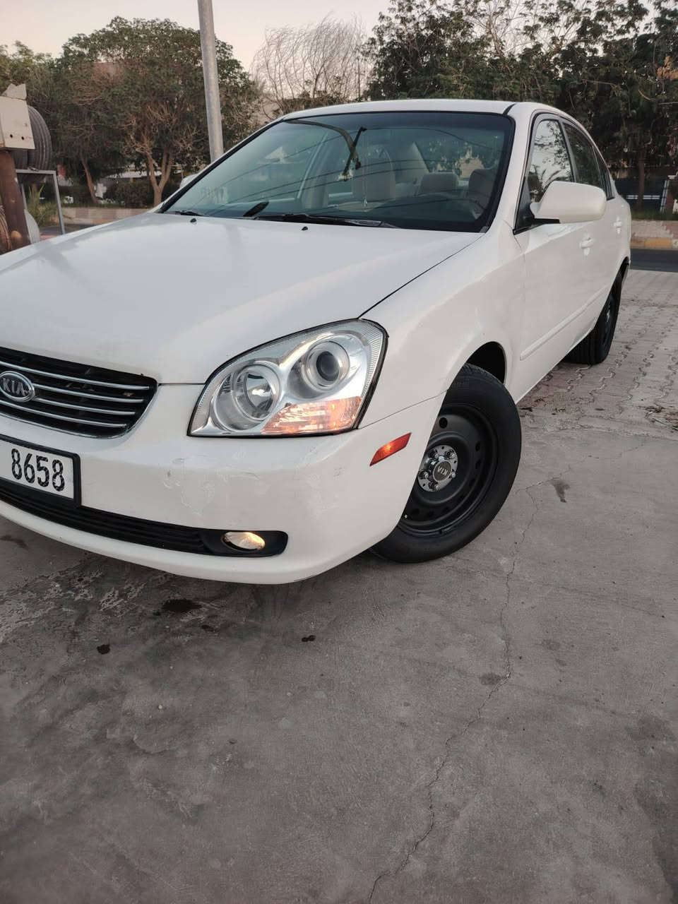 كيا أوبتما موديل 8 مريكي خمسه كير تفاصيل الي راح اذكرهة كلهة بشرط غير المذكور اتحمل مسوليته صار 10 أيام شديت مكيه حاويه حجم المحرك 2400 حساسين 8 ثكالات الكرنك
تخم نوزل 
درايم شفتات جدد 
مشط حاويه
تخم دبلات كوري اصلي 4
لاستيك رباط
شمعات 
طوبات 
صلنصه جديده 
تغليف ارضيه جديدة 
راديتر تدفئة جديد السعر 99 $  العنوان ديالى المقداديه شهربان ***********
